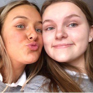 Meet your Posher, Olivia